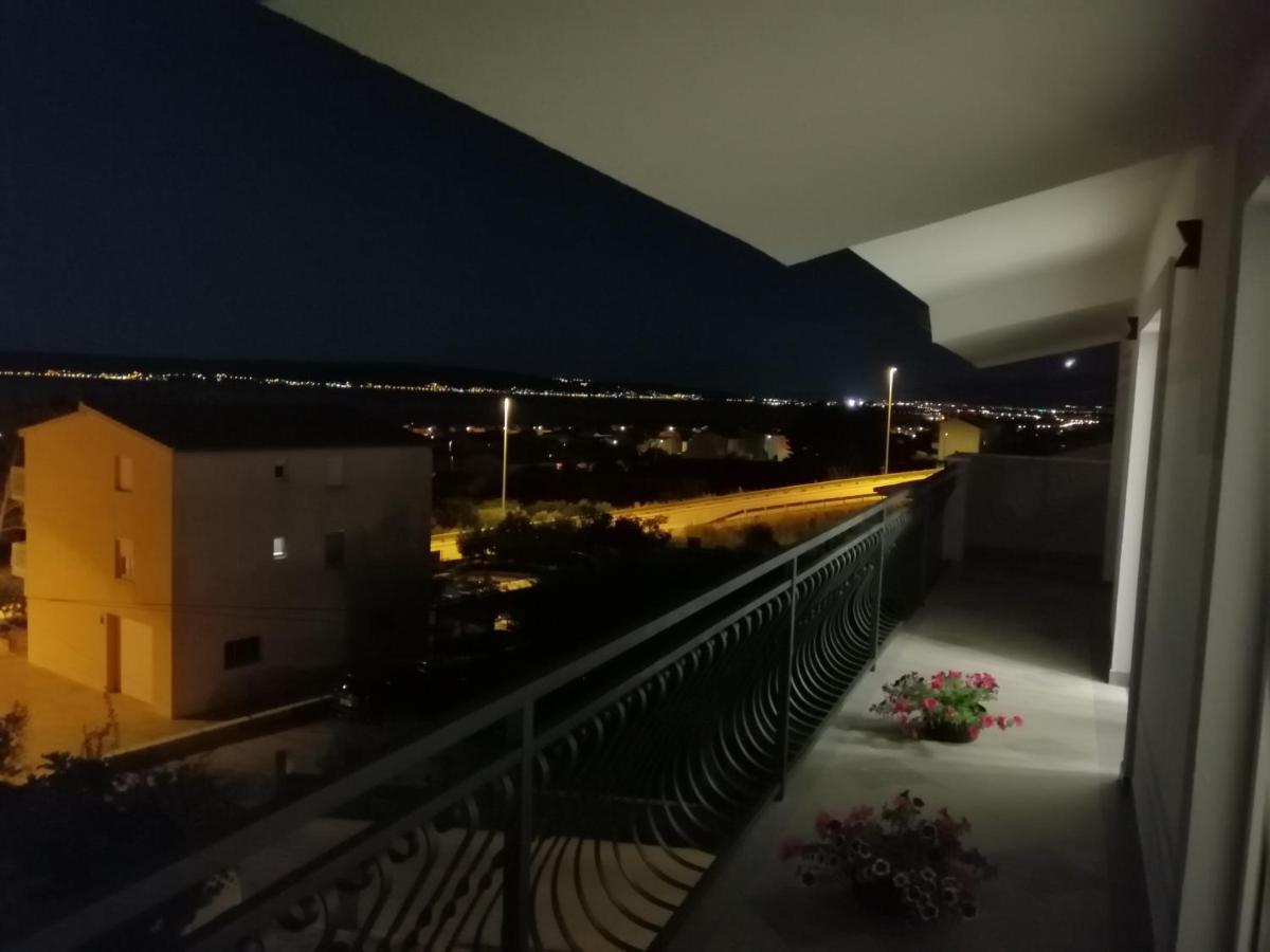 Bayview Apartment Kastela Exterior photo